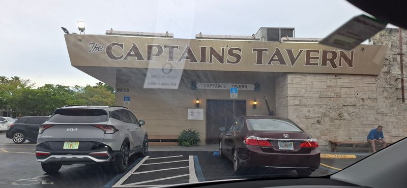 Captain's Tavern Restaurant - Miami, Florida