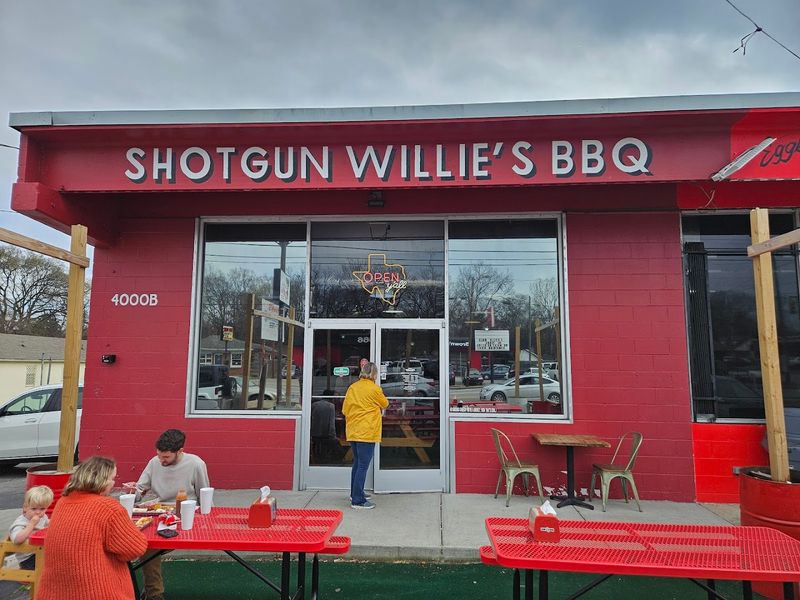 Shotgun Willie's BBQ - Madison, Tennessee