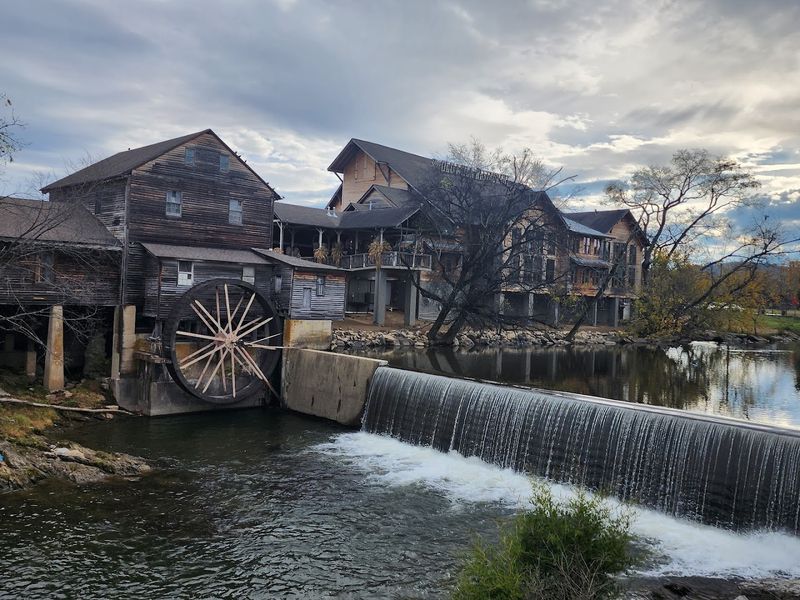 The Old Mill Restaurant - Pigeon Forge, Tennessee