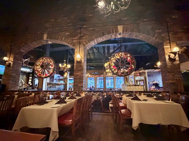 Warm Western Ambiance That Feels Genuinely Texan