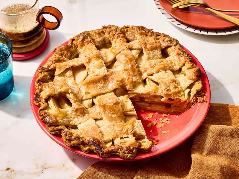 20 Foods People Only Remember Because Someone Else Always Made Them Better 2 Grandma’s apple pie