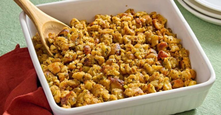 20 Foods That Feel Embarrassing to Serve Today – But Always Get Finished