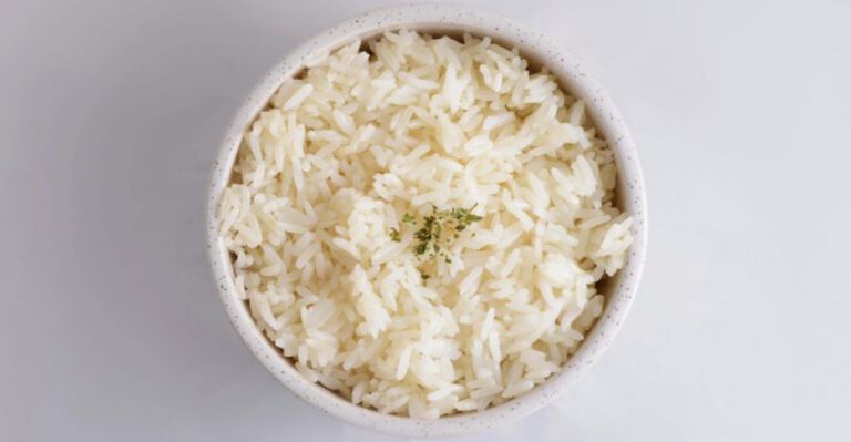 20 Restaurant Shortcuts Diners Notice the Second They Taste Them