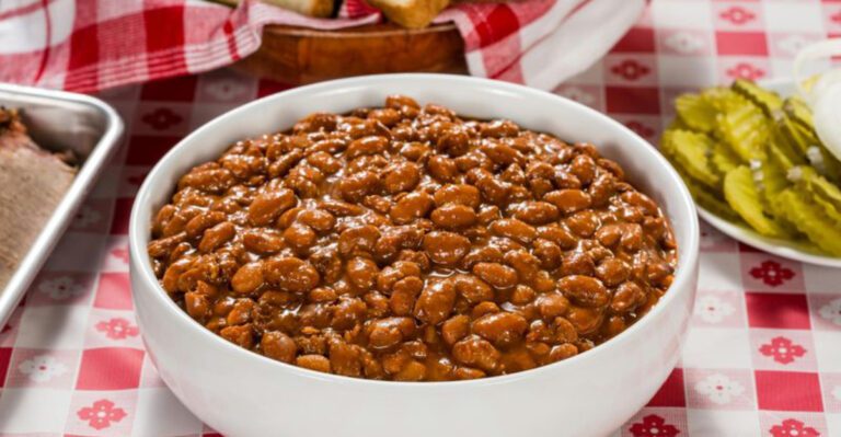 21 Meals Younger People Roll Their Eyes At – Until They Finally Taste Them