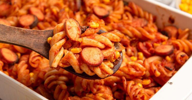 21 retro foods people laugh at first – then keep eating anyway