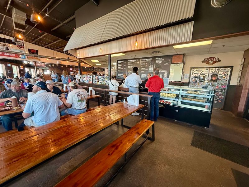 People drive across Texas for the smoked brisket at this no-frills roadside spot 14 The Atmosphere That Smells Like the Real Deal