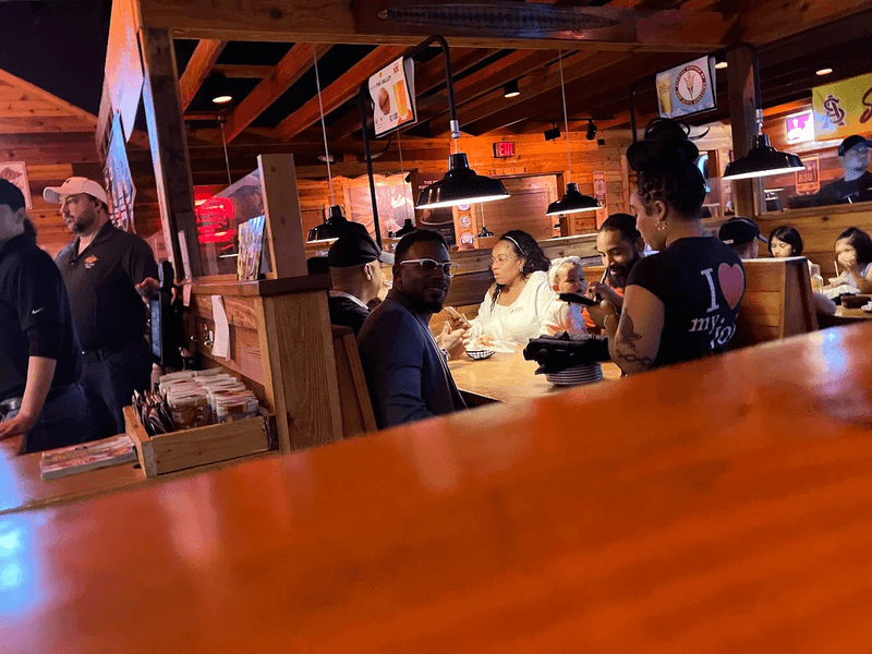 Wild West Atmosphere That Sets the Mood