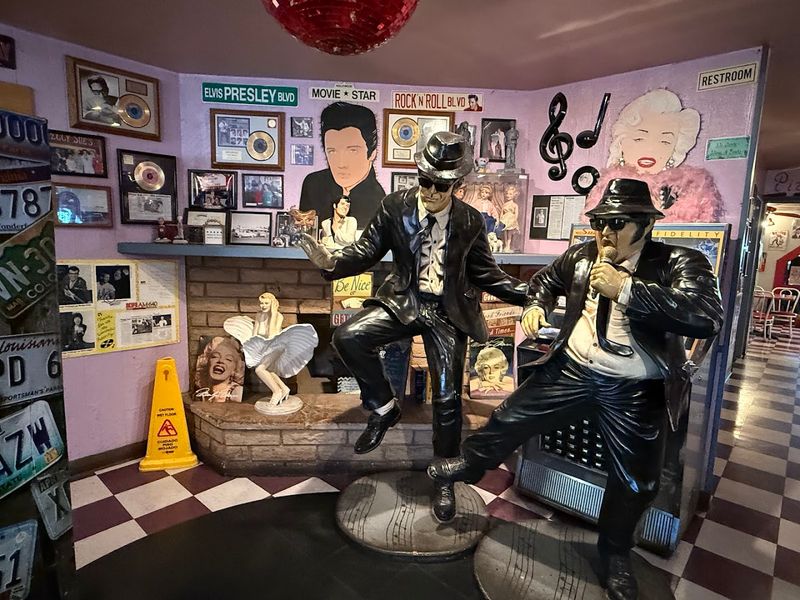 A 4.4-Star Rating Built on Thousands of Loyal, Returning Visitors