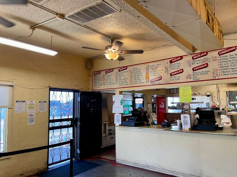 Counter-Serve Setup That Keeps Things Moving