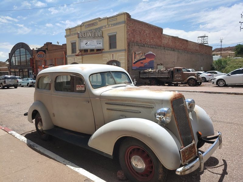 This Arizona Ghost Town Is Filled With Hundreds of Well-Preserved Vintage Cars 6 The Most Eye-Catching Vehicles on the Street