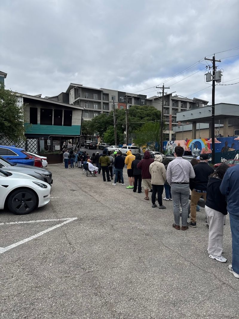 Why People Wait in Line for Hours