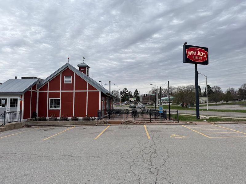 The Best Places for Chicken Wings in Every U.S. State 16 Jimmy Jack's Rib Shack BBQ - Iowa City, Iowa