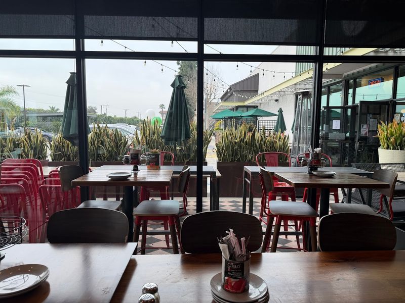 Pietrini Pizza Napoletana - Los Alamitos, California