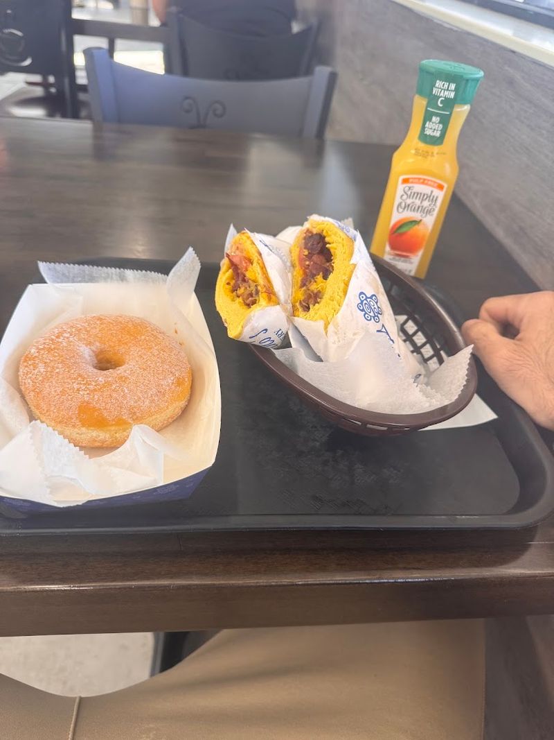 Early Morning Hours That Beat the Breakfast Rush