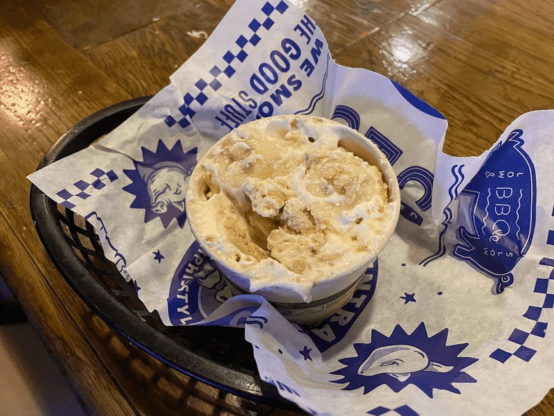 This Tennessee barbecue restaurant serves ribs so good people gladly drive across the state for them 7 The Famous Banana Pudding Dessert