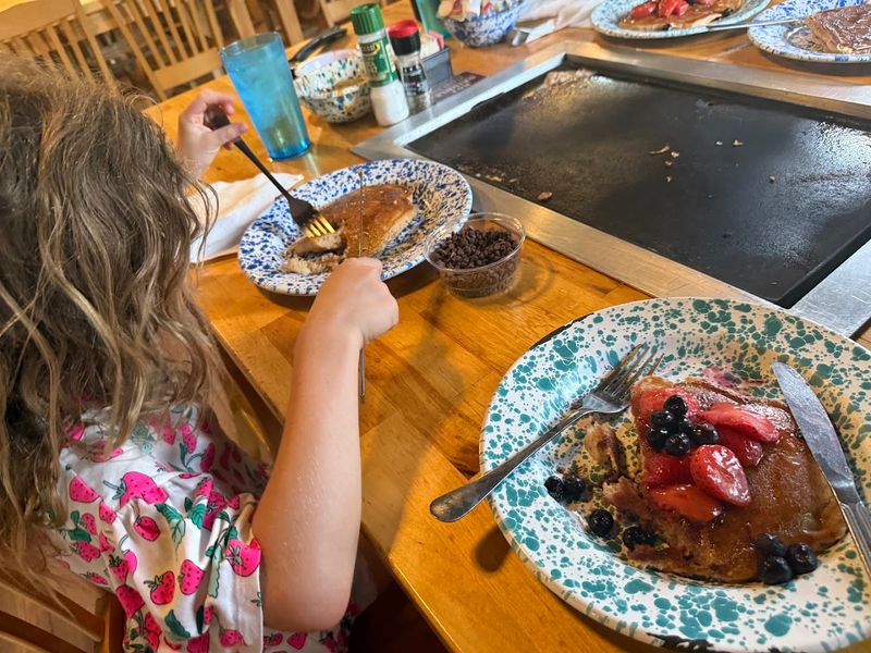 8 Florida Small-Town Restaurants That Quietly Serve Some Of The Best Food Around 5 Old Sugar Mill Pancake House - De Leon Springs, Florida