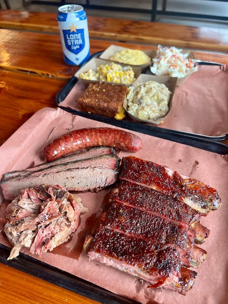 People drive across Texas for the smoked brisket at this no-frills roadside spot 13 A Family Platter That Actually Feeds a Family