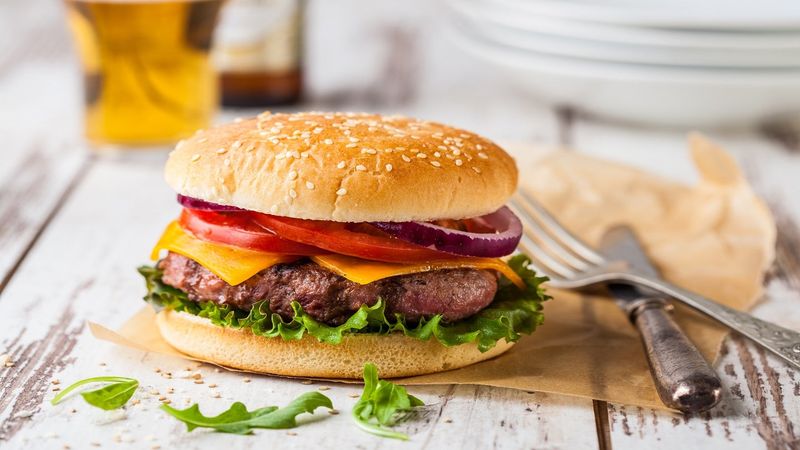 The Greatest Fast Food Burgers of All Time, Ranked 4 Cheeseburger, Better Burger, New Zealand