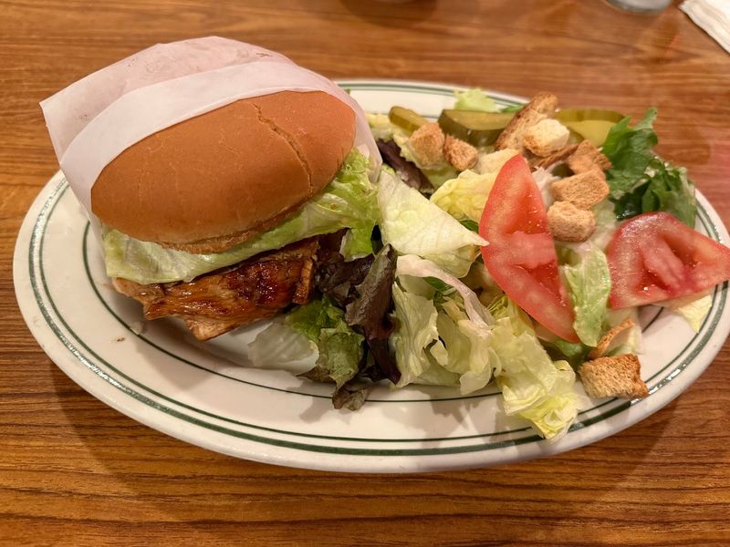 Pie 'n Burger - Pasadena, California