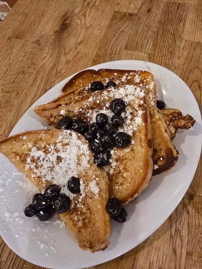 Blueberry French Toast Worth the Drive
