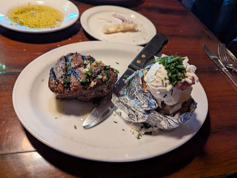 Nic's Italian Steak & Crab House - Cottonwood, Arizona