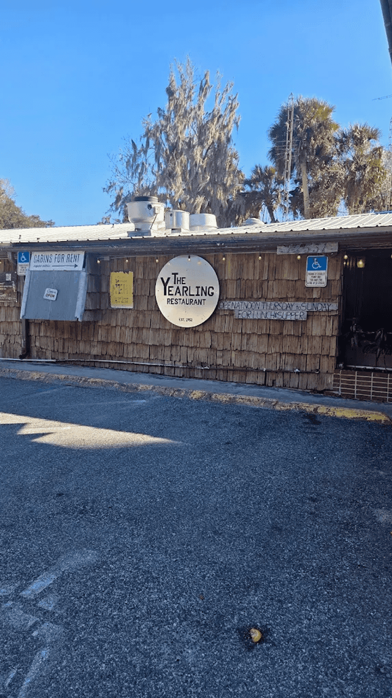 This old-school Florida eatery still does everything the way locals remember 16 Sweet Tea Poured With Old-School Generosity