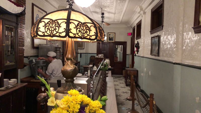 22 Old-Fashioned Lunch Counters Across America Where the Daily Special Still Rules 17 The Franklin Fountain - Philadelphia, Pennsylvania