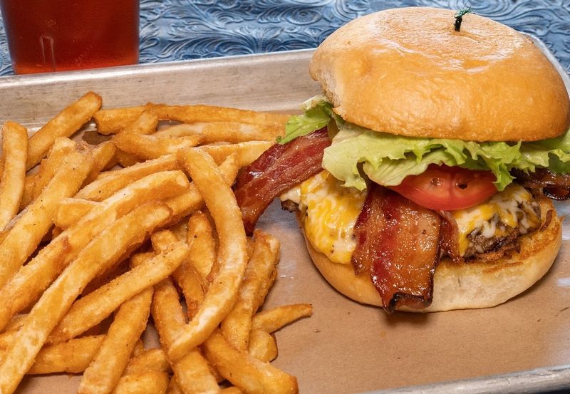 This Texas Restaurant Serves Fried Chicken That's Almost Too Good 6 Burgers Stacked So High They Mean Business