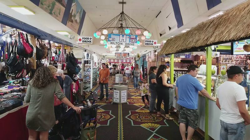 Fantastic Indoor Swap Meet Las Vegas - Las Vegas, Nevada