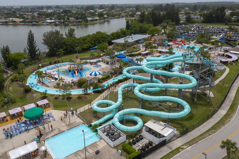 12 Florida Water Parks That Still Know How to Fill a Summer Day 13 Sun Splash Family Waterpark - Cape Coral, Florida