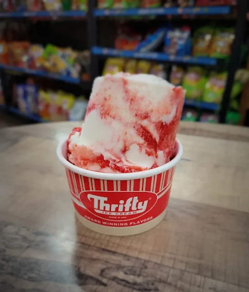 Thrifty Ice Cream That Keeps Customers Coming Back