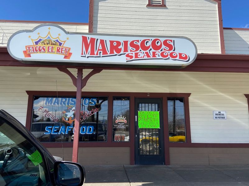 11 Nevada Taco Trucks That Locals Keep Coming Back To After Dark 7 Tacos El Rey - Reno, Nevada
