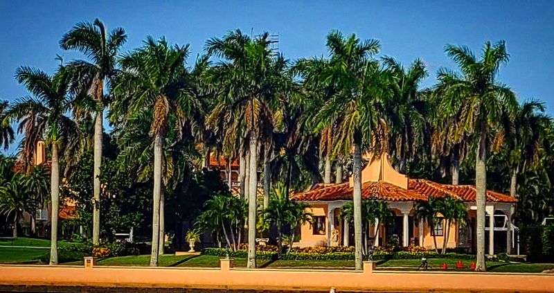 Mar-a-Lago Beach House - Palm Beach, Florida