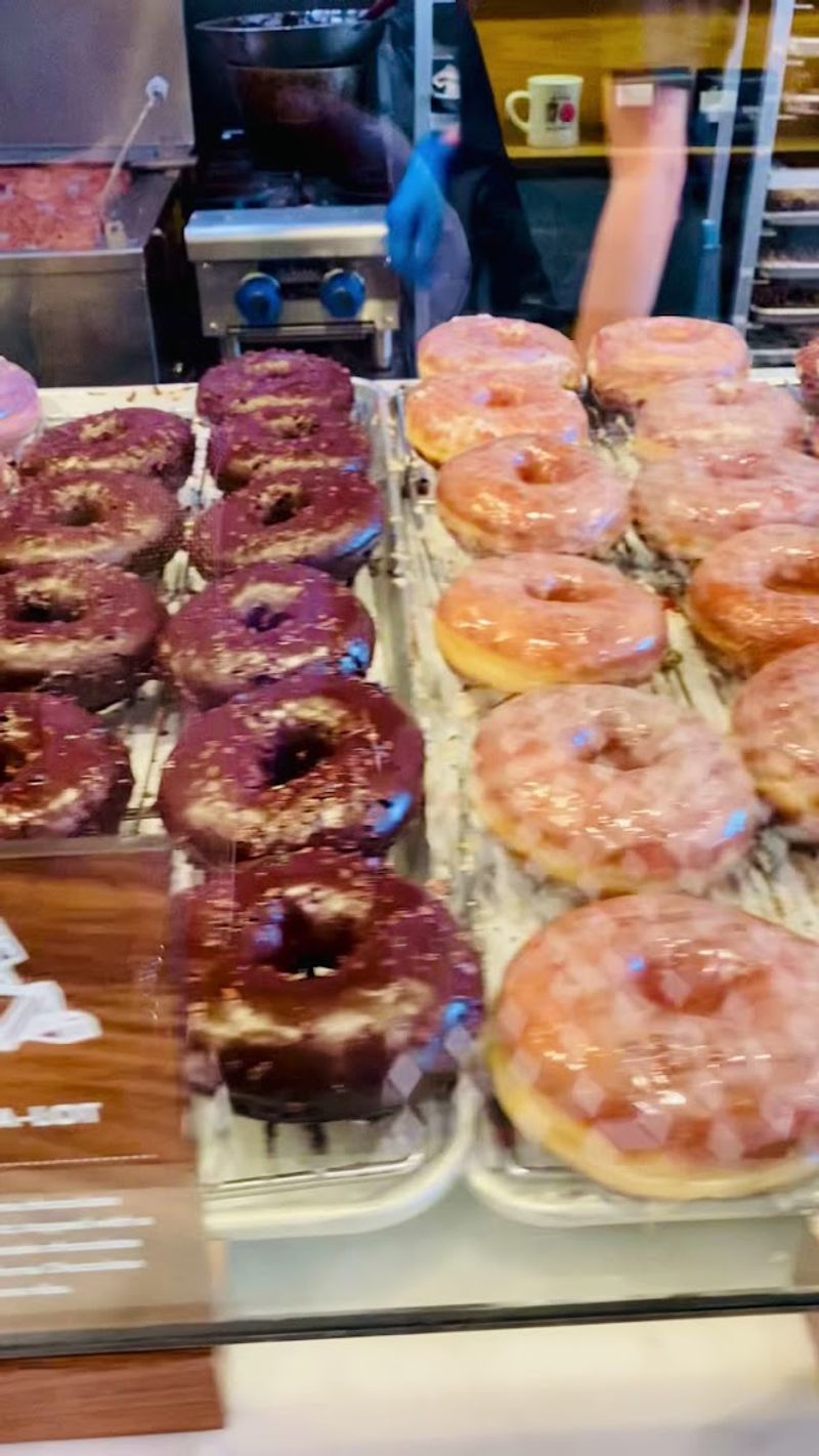 Sidecar Doughnuts & Coffee - Santa Monica, California