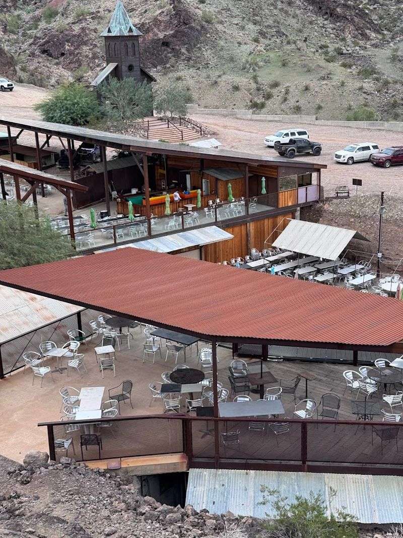 Multiple Seating Levels for Every Mood