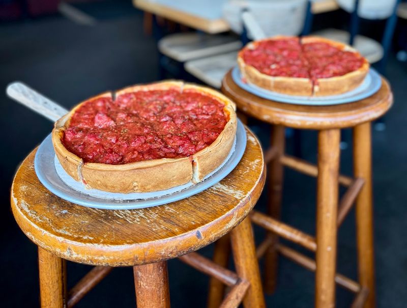 Zachary's Chicago Pizza - Oakland, California