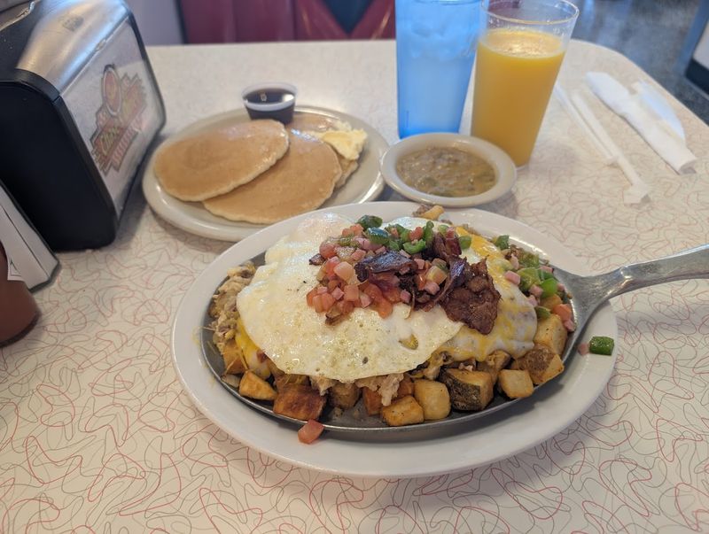This No-Frills Arizona Diner Is Winning Locals Over With Its Homestyle Breakfast 5 Skillets Packed With Hearty Ingredients
