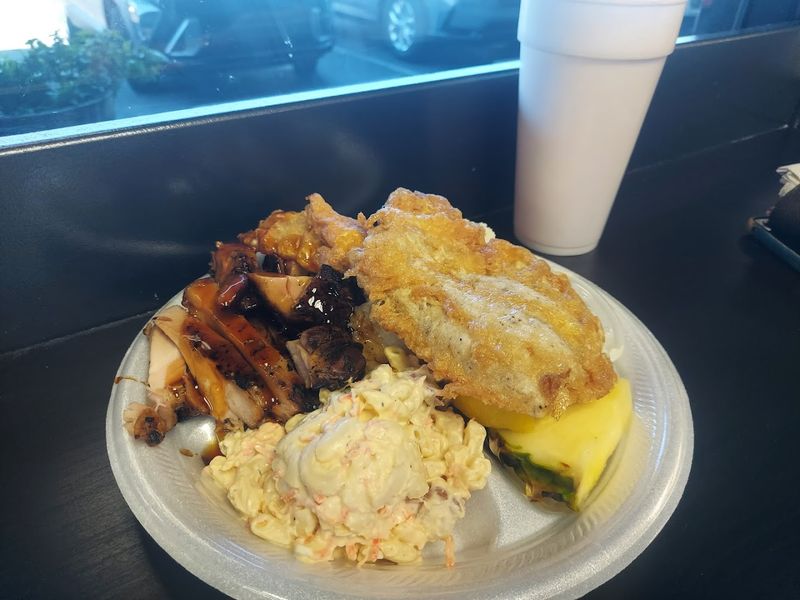 The Macaroni Salad Worth Getting a Second Scoop