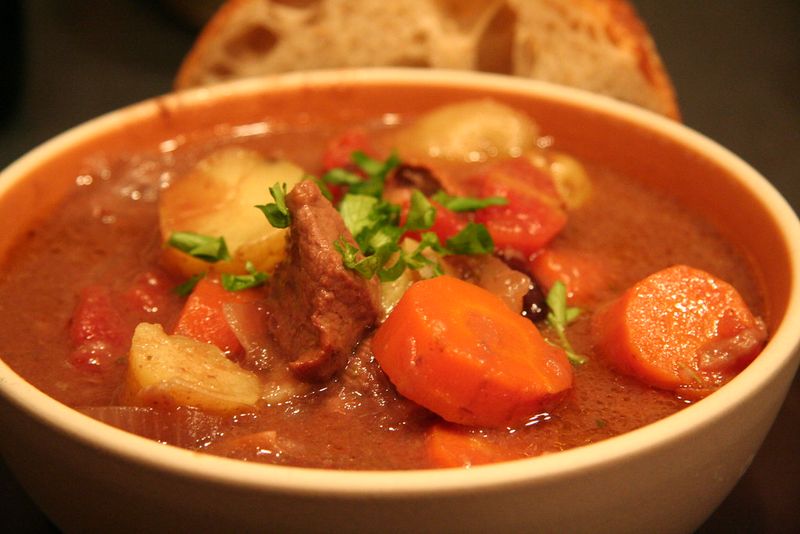 22 Meals That Younger Generations Avoid - Until Someone Makes Them the Right Way 10 Beef stew