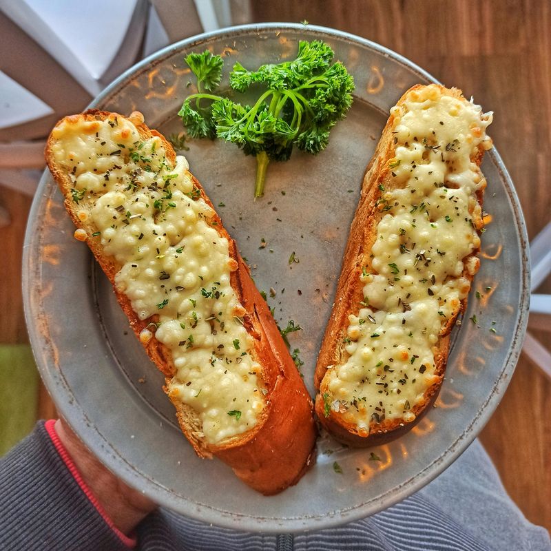 Garlic bread