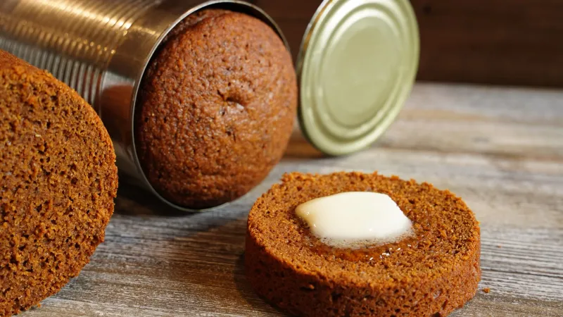 Canned brown bread