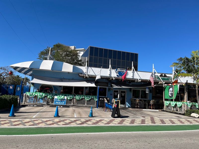 13 Florida Oyster Bars Where The First Dozen Never Feels Like Enough 8 The Whale's Rib - Deerfield Beach, Florida