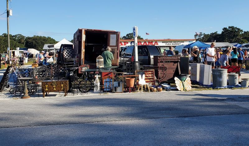 Lawn Decor and Outdoor Treasures