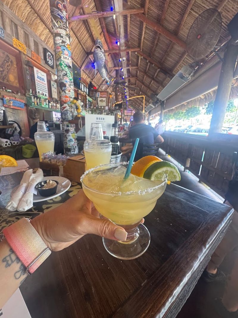 This old-school Florida seafood spot is where locals go when they want the freshest catch without the hype 8 The Outdoor Bar Gives the Whole Experience a Florida Vibe