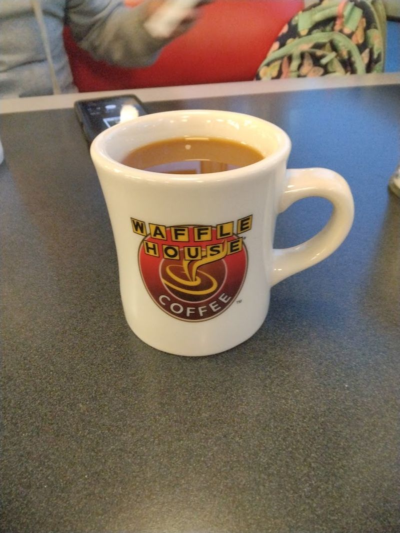 10 Tennessee Late-Night Eats Locals Rely On After 10 PM 6 Waffle House - Nashville, Tennessee