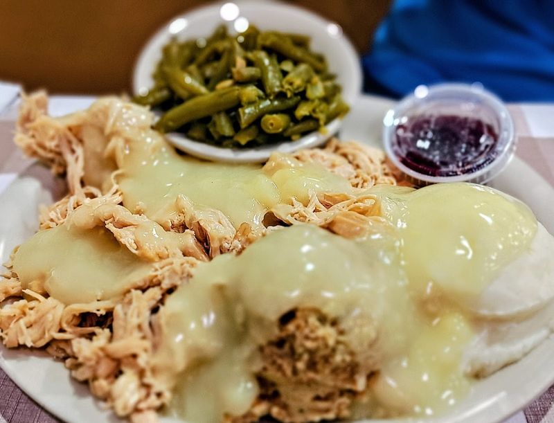 People Travel Across Florida for the Homemade Pies at This Amish Spot 8 Shepherd's Pie and Chicken Pot Pie for the Soul