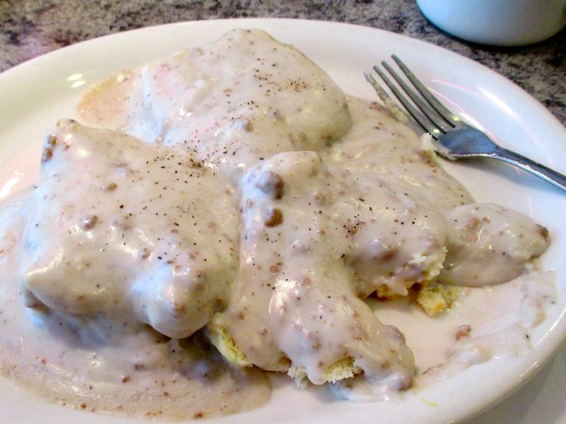 20 Old-School Dinners People Act Too Good For - Until They’re Starving 10 Biscuits and gravy