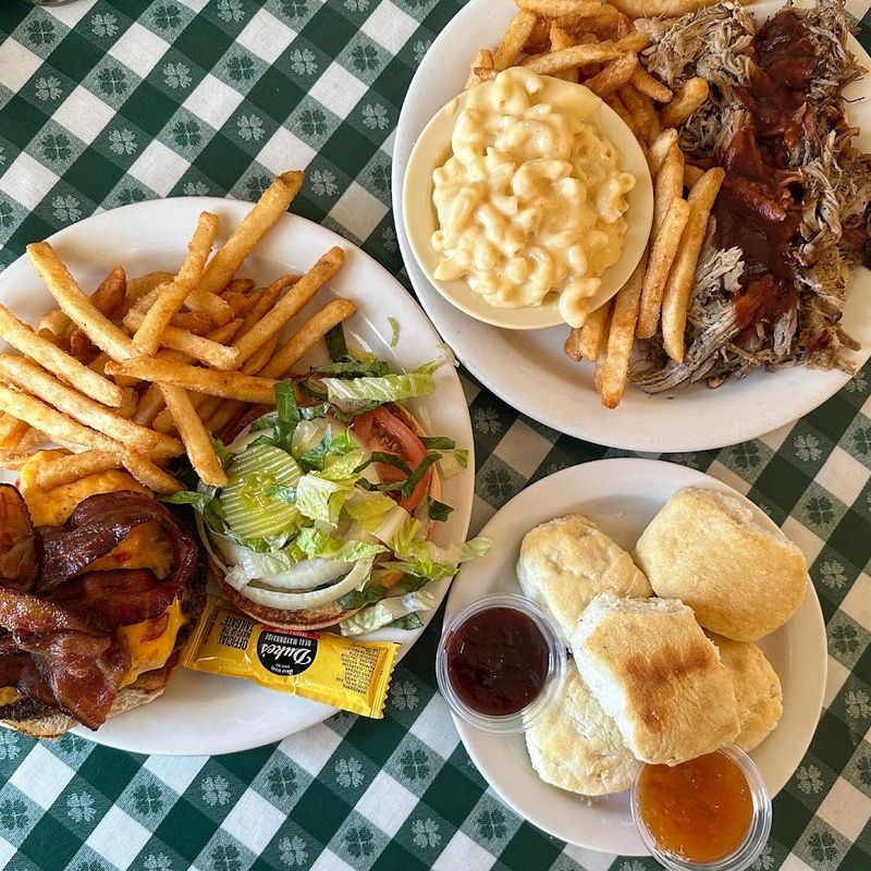 This Tennessee Restaurant Feels Like the Kind of Place Locals Have Loved for Generations 4 Slow-Smoked Brisket That Leaves You Speechless