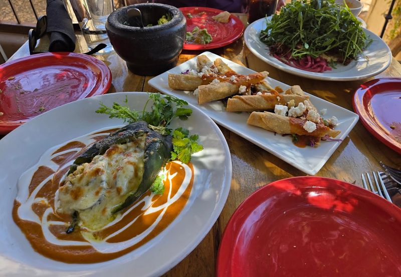 This Arizona desert town is home to a restaurant people swear is worth every mile 7 The Flourless Chocolate Cake That Gluten-Free Guests Cannot Stop Talking About