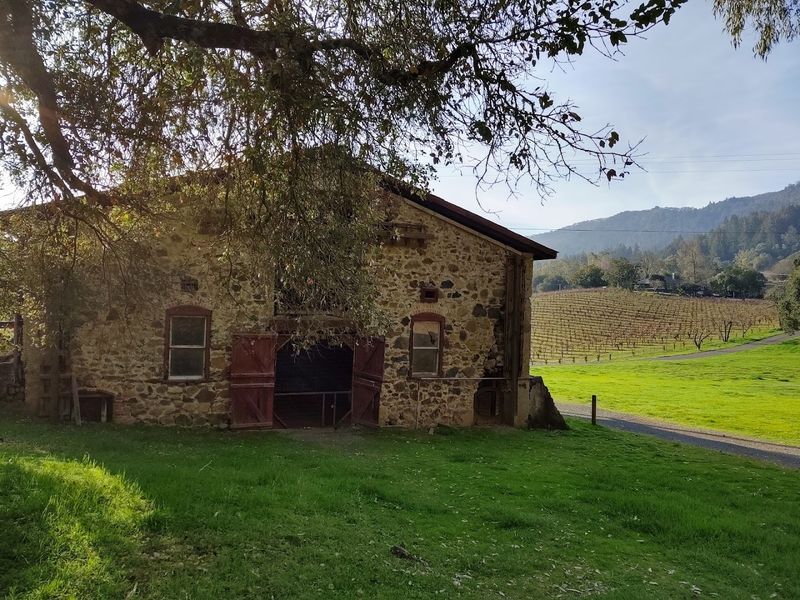 This quiet California wine country spot feels like a secret people are struggling not to share 7 Farm-to-Table Dining Done With Genuine Soul